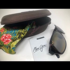" Maui Jim" Koki Beach Sunglasses- perfect 👌